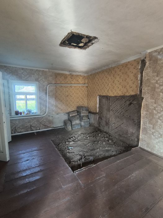 Продам уютный дом в с. Семиполки Броварського району