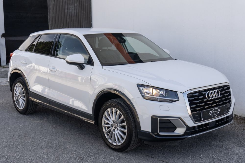 Audi Q2 30 TFSI Design S tronic (Financiamento disponível)