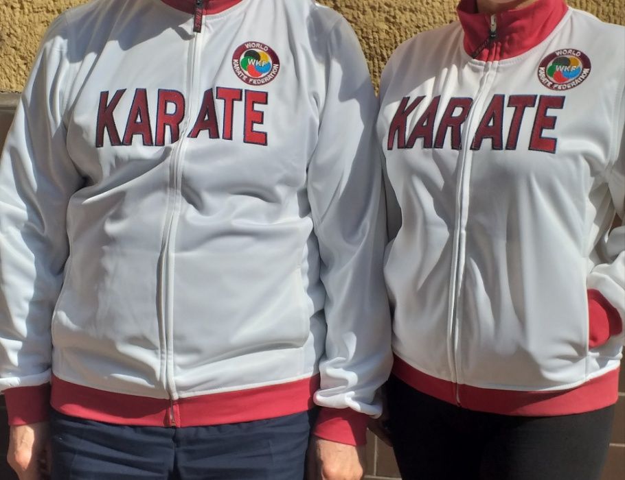 bluza "karate" dla dorosłych dostępna w dwóch rozmiarach