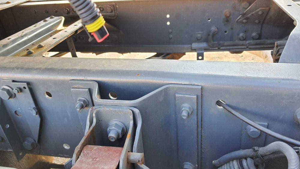 Продам тягач DAF XF95 напівпричіп ROBUSTE