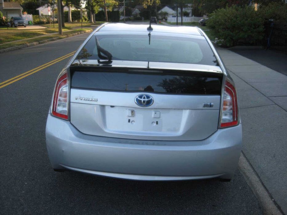 Toyota Prius      2013