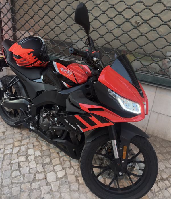 Aprilia 125 tuono