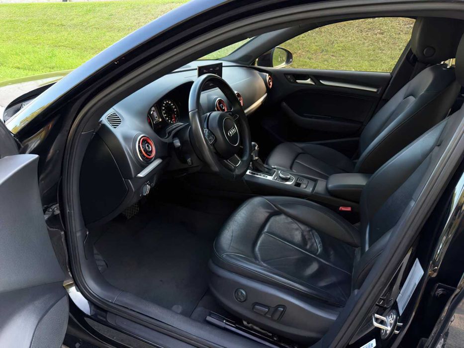 Audi A3 Premium      2015