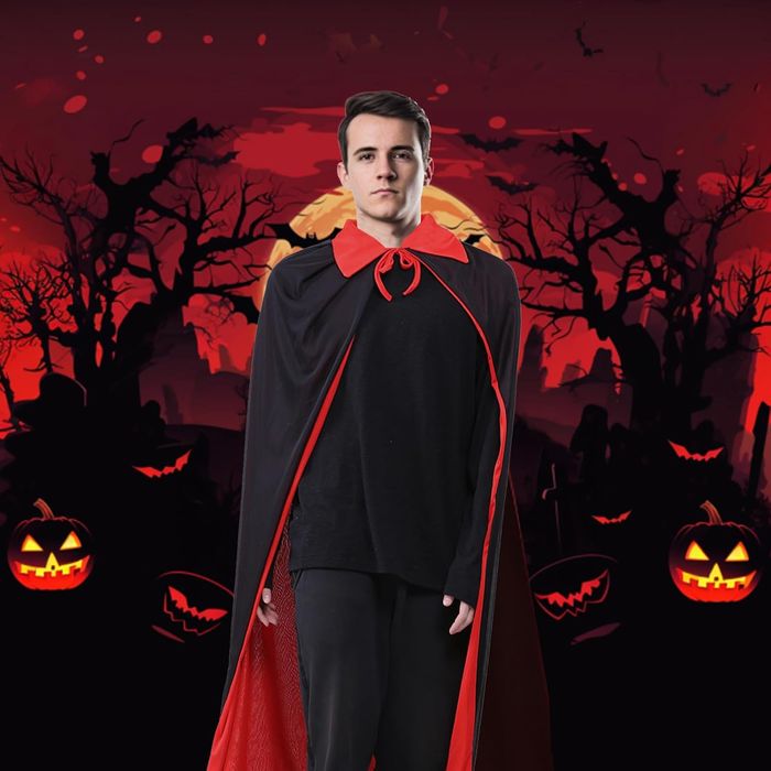 Czarno Czerwona Peleryna 90Cm Długości 110-130Cm Wzrostu