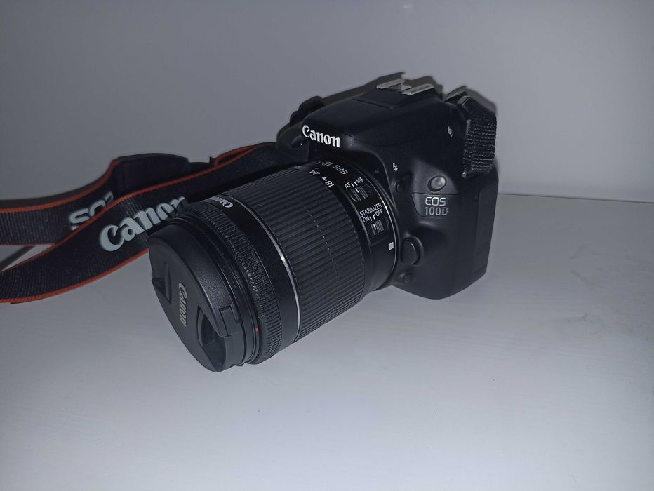 Canon EOS 100D + 18-55mm IS STM + Bolsa Canon + Cartões