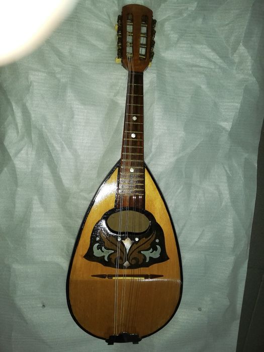 Restored Neapolitan Mandolin.64297971051139121