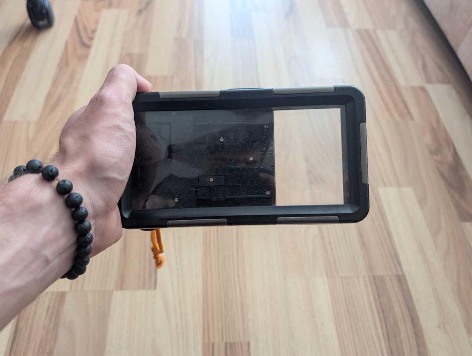 Wodoodporne etui na telefon
