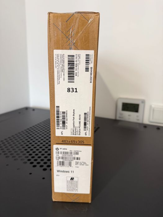HP 15s, Ryzen 3 5300U, 8 GB RAM, 256 GB SSD, 15.6″ IPS