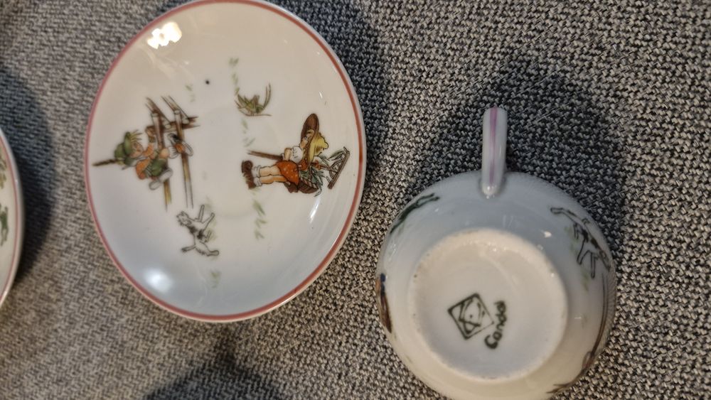 Serviço em miniatura da Candal-Electrocerâmica