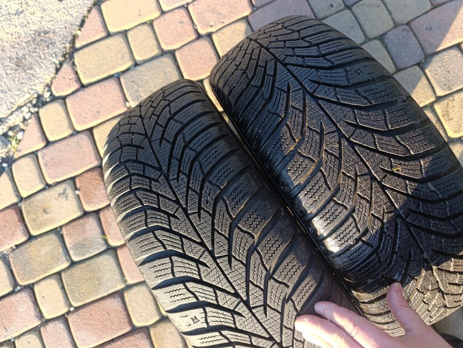 Dwie Opony 185 /  55  / 15r zimowe opona