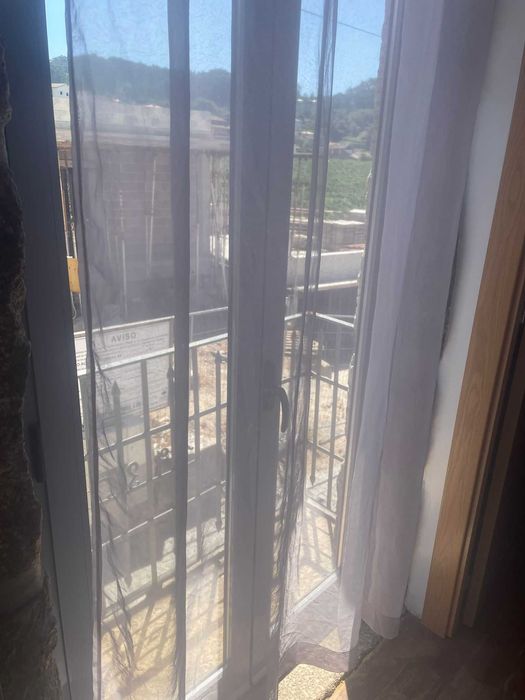 Vivenda T2+1 para arrendar em Paço de Sousa