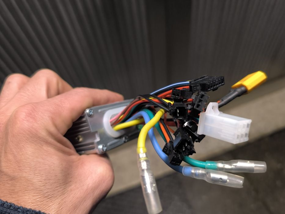 Controlador TF-100 para trotinetes