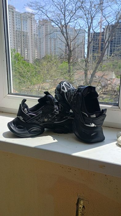 Кроссовки мужские Adidas Xlg 42 размер