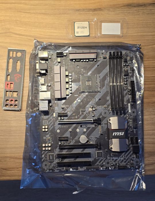 Ryzen 5 1600 + b350 tomahawk + Fortis 3