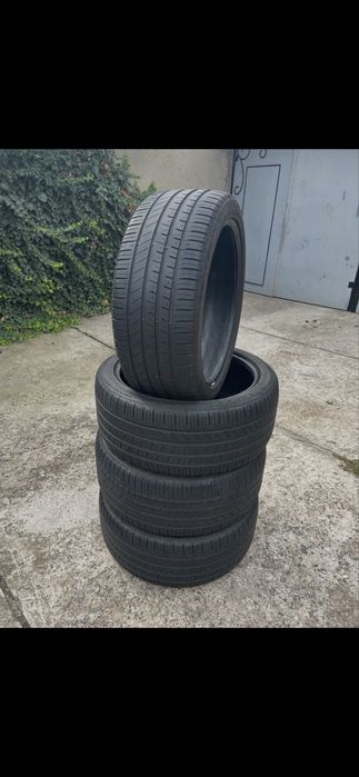 Продам літню гуму 255/40/20 TOYO PROXES SPORT A/S 101Y