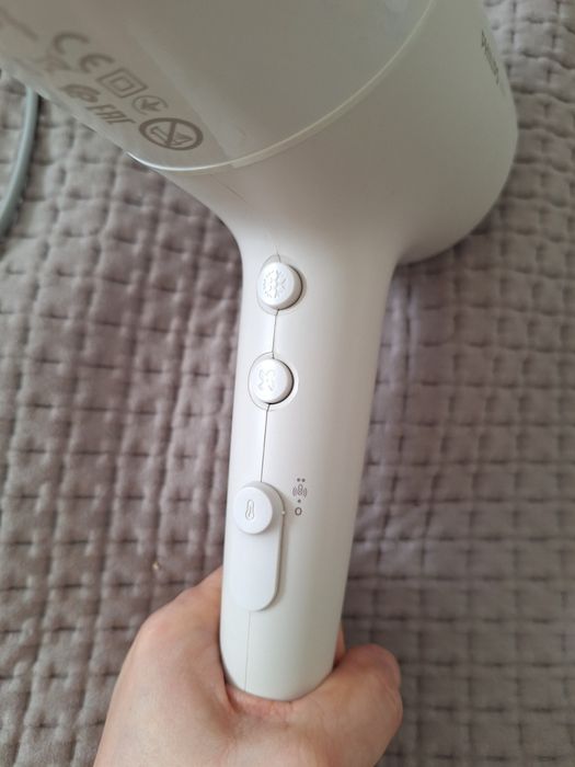 Фен Philips 2000 W