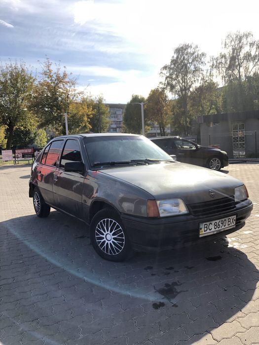 Продам опель кадет