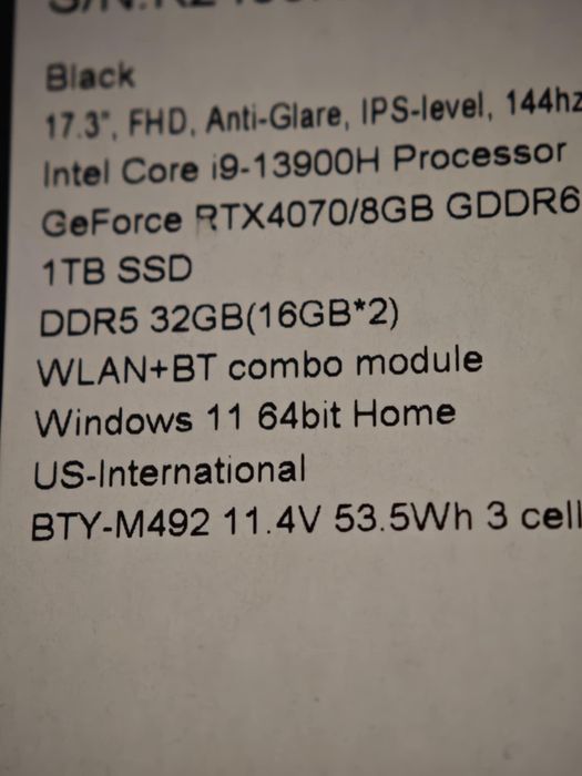 Laptop MSI RTX4070 i9 32gb