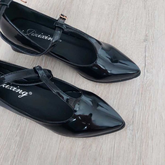 Czarne buty Shein 38