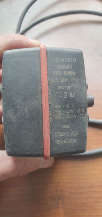Siłownik ARA 561 z zaworem