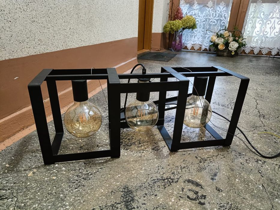 Lampa sufitowa używana