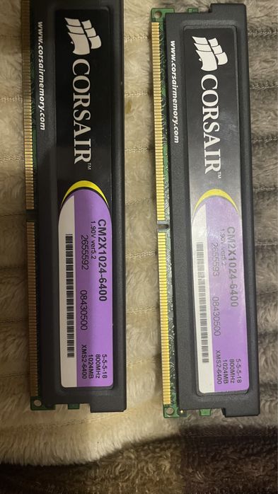Оперативна пам'ять Corsair DDR2 2Gb (1Gb+1Gb) 800MHz