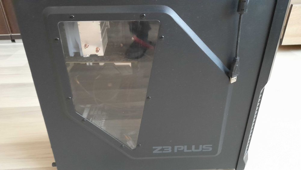 Komputer PC  caly zestaw - bez systemu
