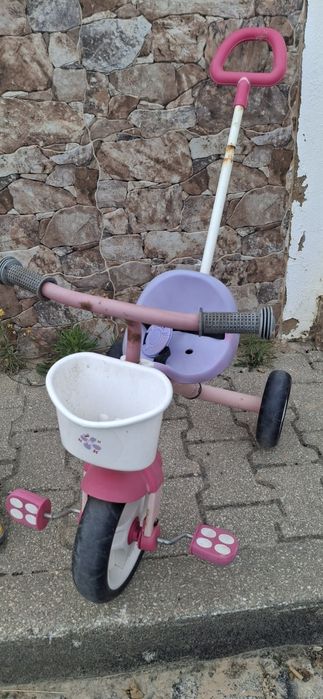 Triciclos de crianca