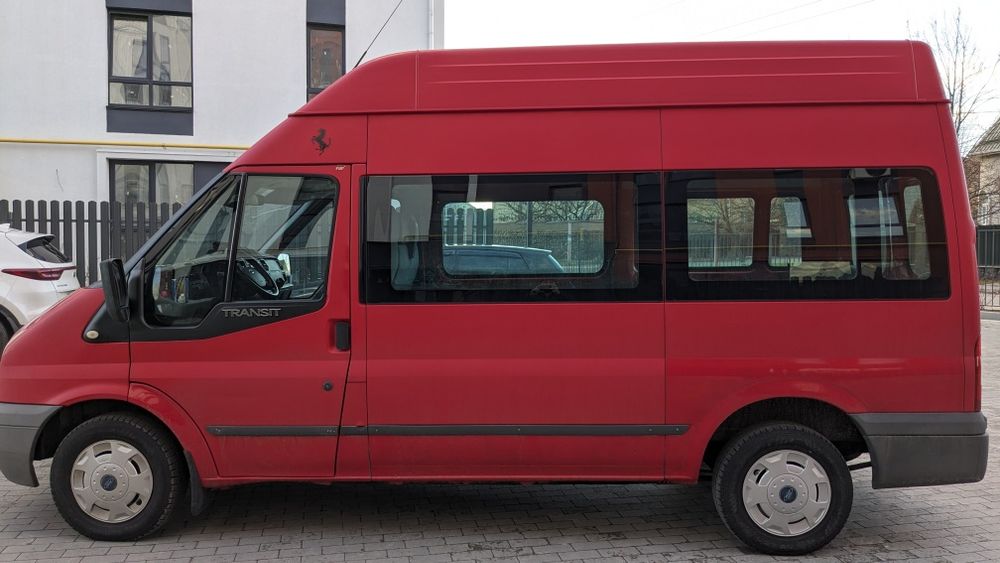 Ford Transit пасажирський