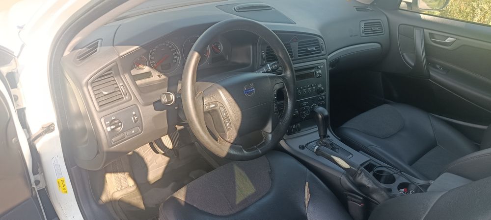 Вольво сх 70 4Х4 автомат