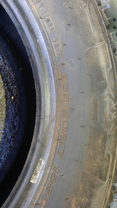 Шина ROADSTONE 235/65  r17
