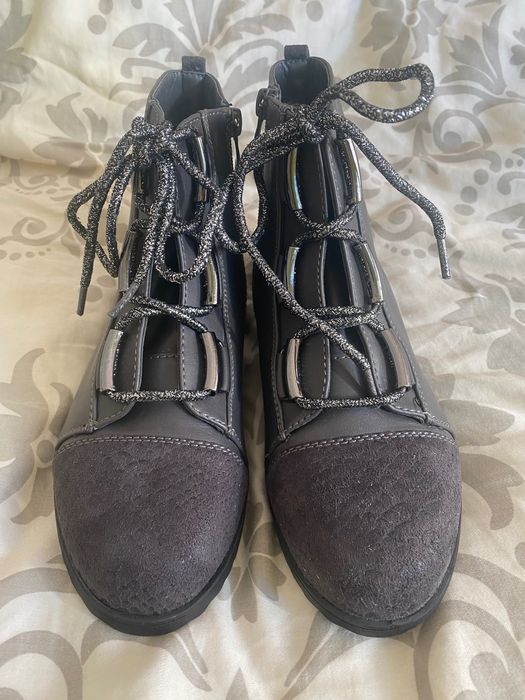 Damskie buty botki ocieplane 39 nowe