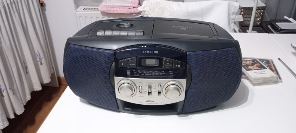 Radio Samsung CD kaseta vintage
