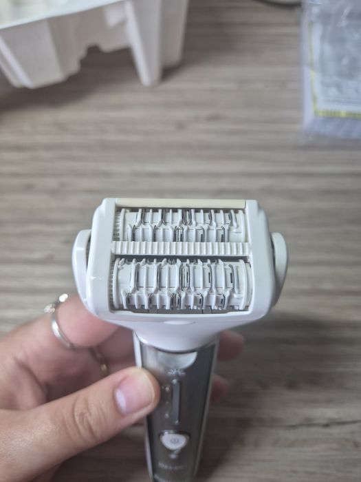 Depilator Panasonic ES-EL8C