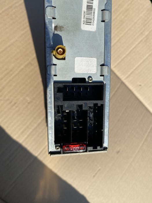 Audi a4b6 radio bez kodu