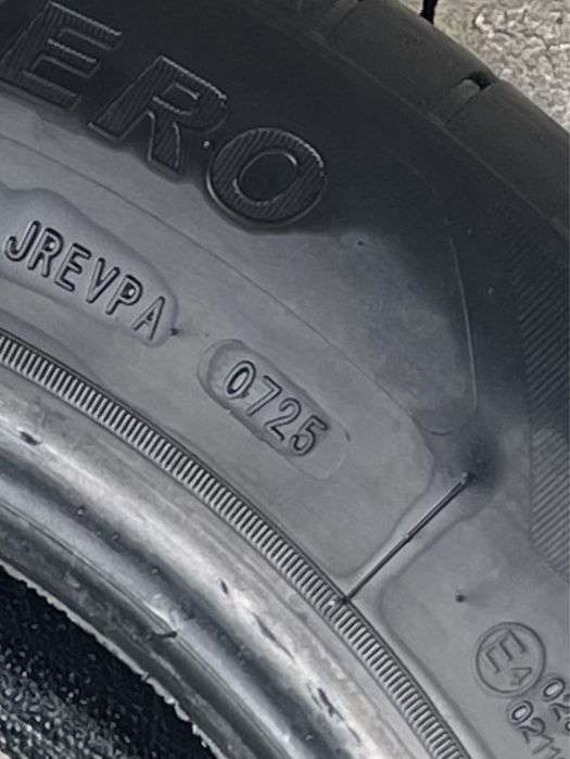 Літні шини Arivo Premio Arzero 215/55 R16 97W XL