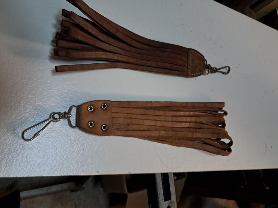 Sacola e pendurais de caça impecável