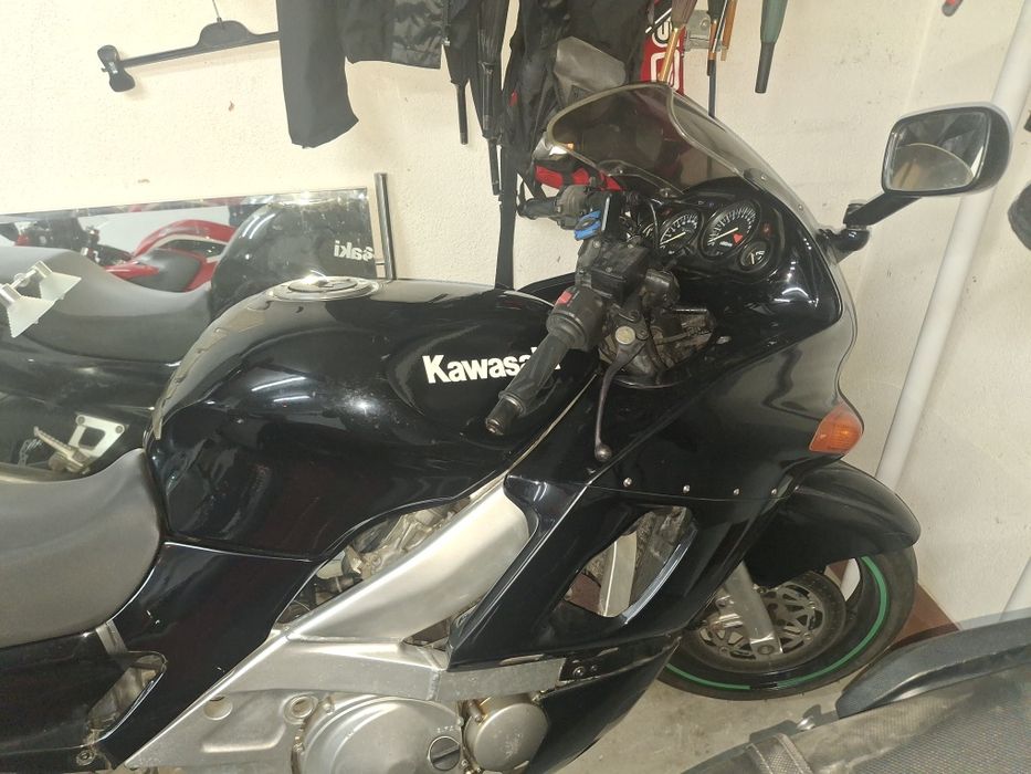Mota kawazaki zzr600