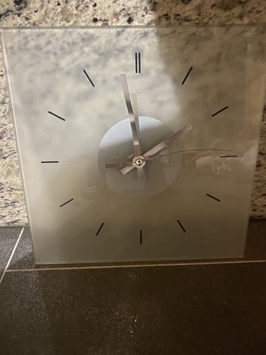 Zegar szklany szkło matowe