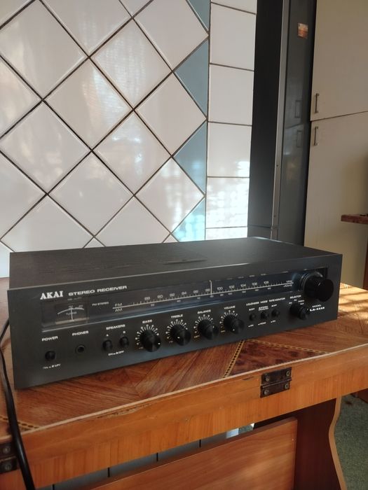 Ресивер Akai AA-1115