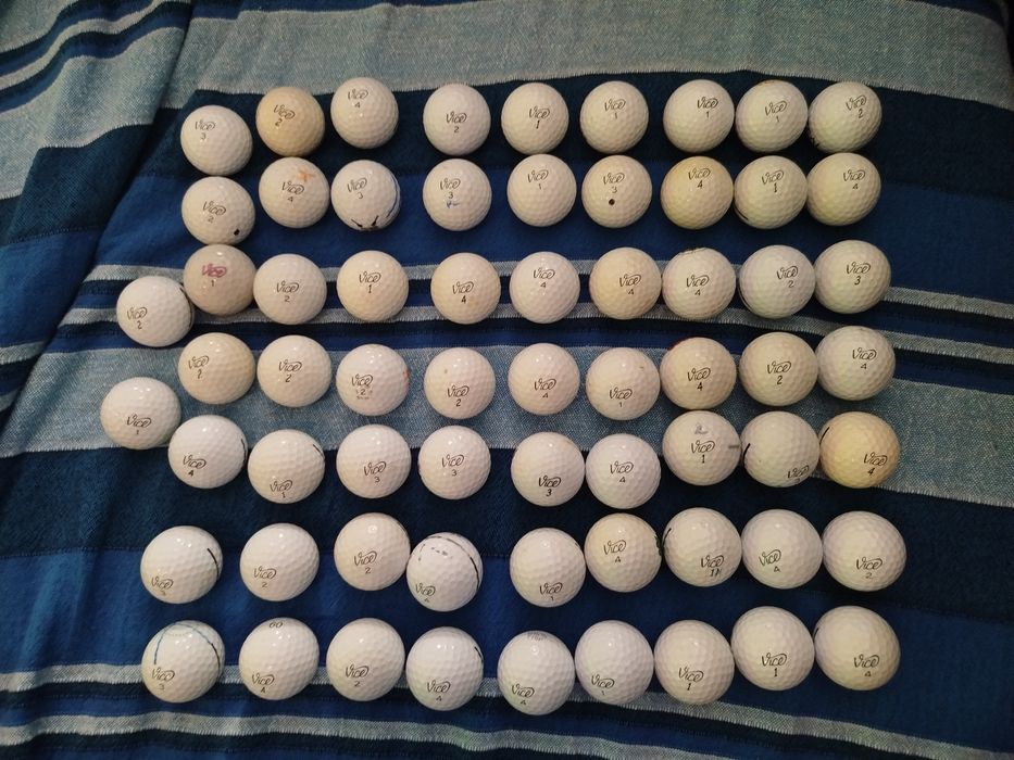 Vendo vice bolas usadas mas em perfeitas condições