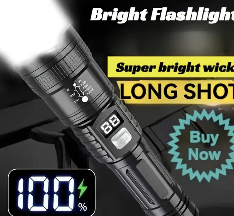 Lanterna Tática LED Profissional - Zoom Telescópico e Display Digital