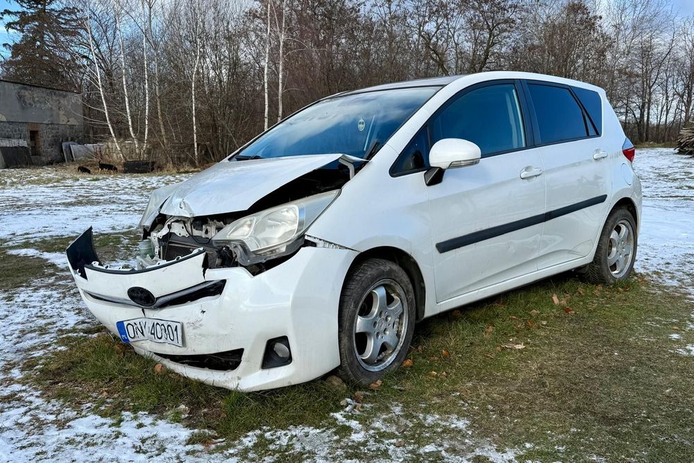 Toyota Verso S | Panoramiczny dach | Kamera cofania | Ubezpieczenie do 05/2026