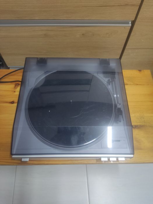 Gramofon dual CS 410