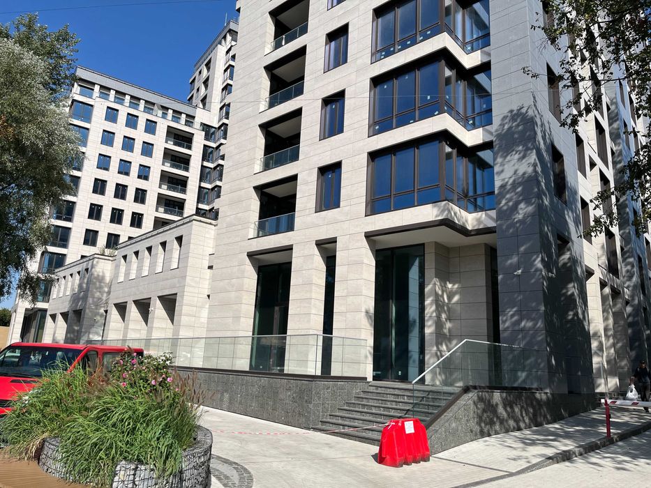 Оренда центр Ресторан, медична клініка, салон, шоу-рум, магазин, офіс