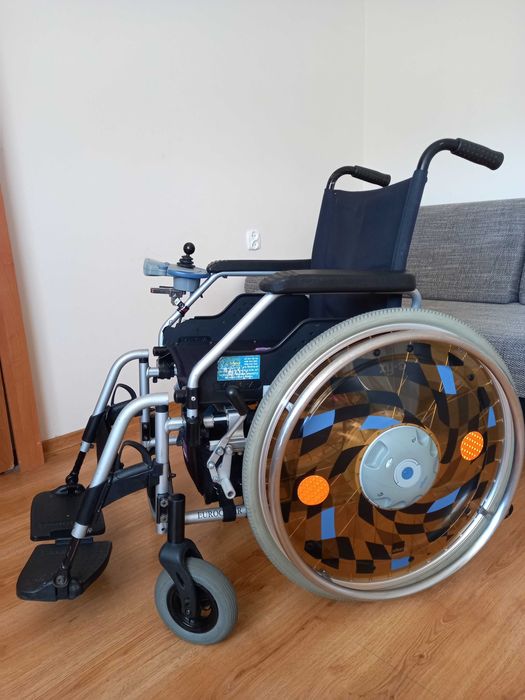 Wózek Meyra Ortopedia z systemem napędu E-fix