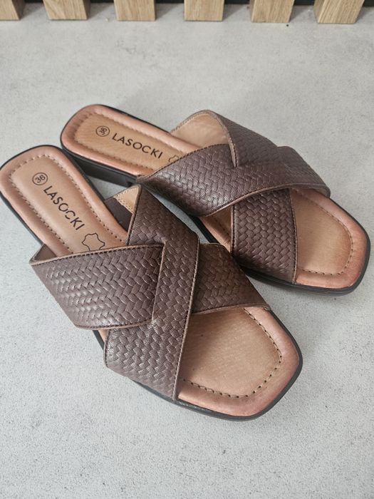 Nowe klapki Lasocki r.36