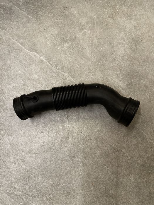 rura dolotowa powietrza vw passat B5