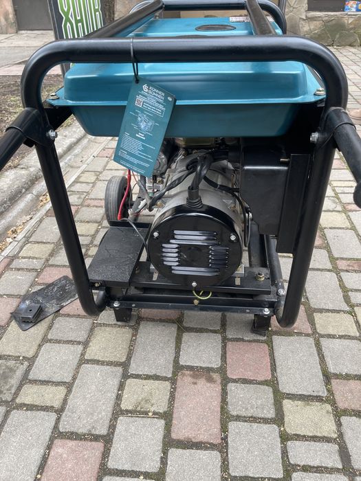 Дизелтный Генератор 8100 квт