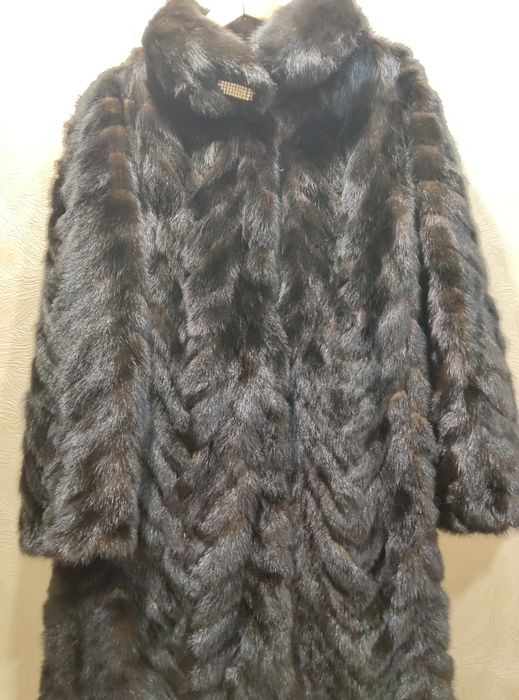 Шубка норка( темно коричнева) 44р